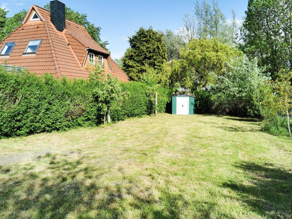 Ferienglueck An Der Nordsee Buche Deine Erdgeschoss-Ferienwohnung Mit Kamin Terrasse Und Eingezaeuntem Garten Fuer Unvergessliche Auszeiten Altfunnixsiel Экстерьер фото